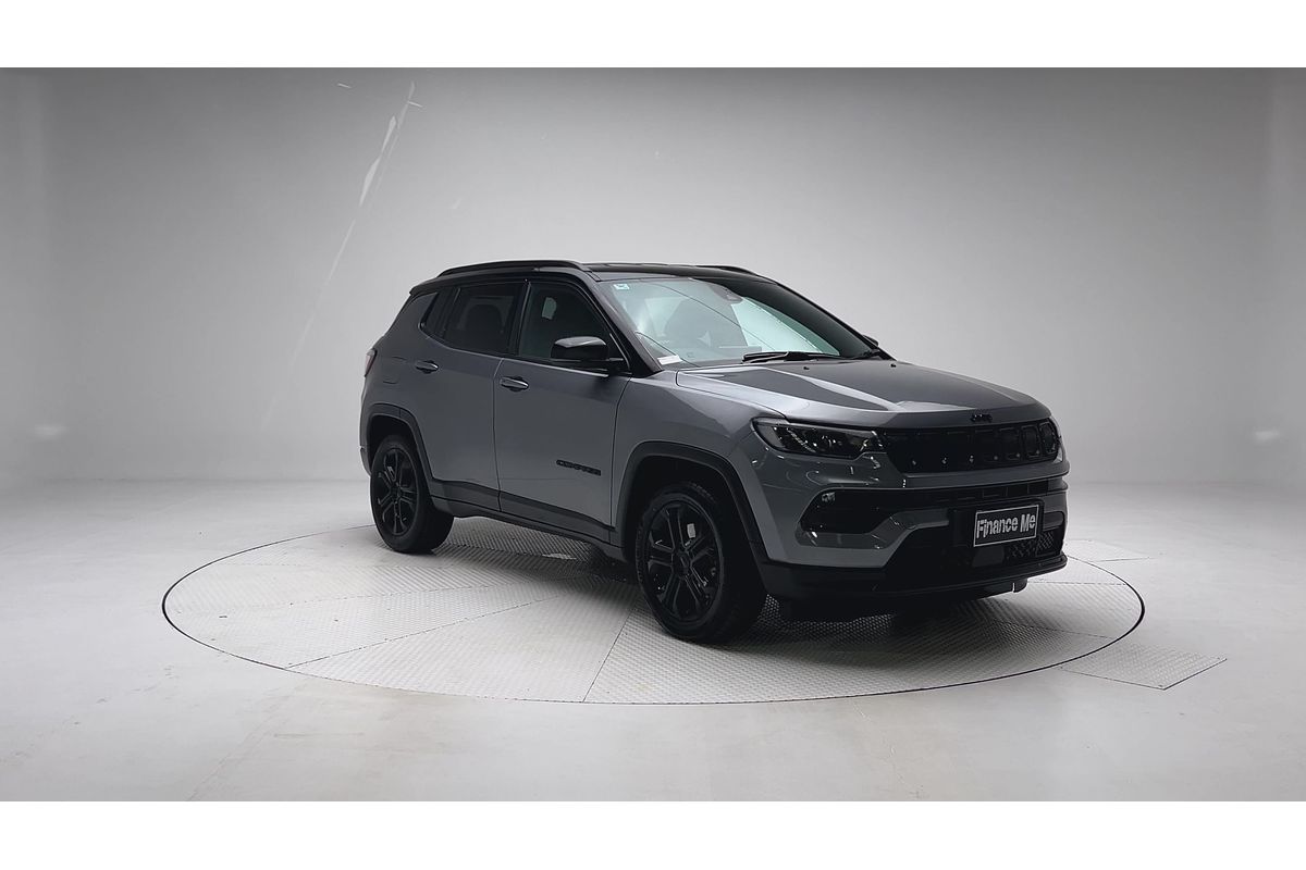 2023 Jeep Compass Night Eagle M6