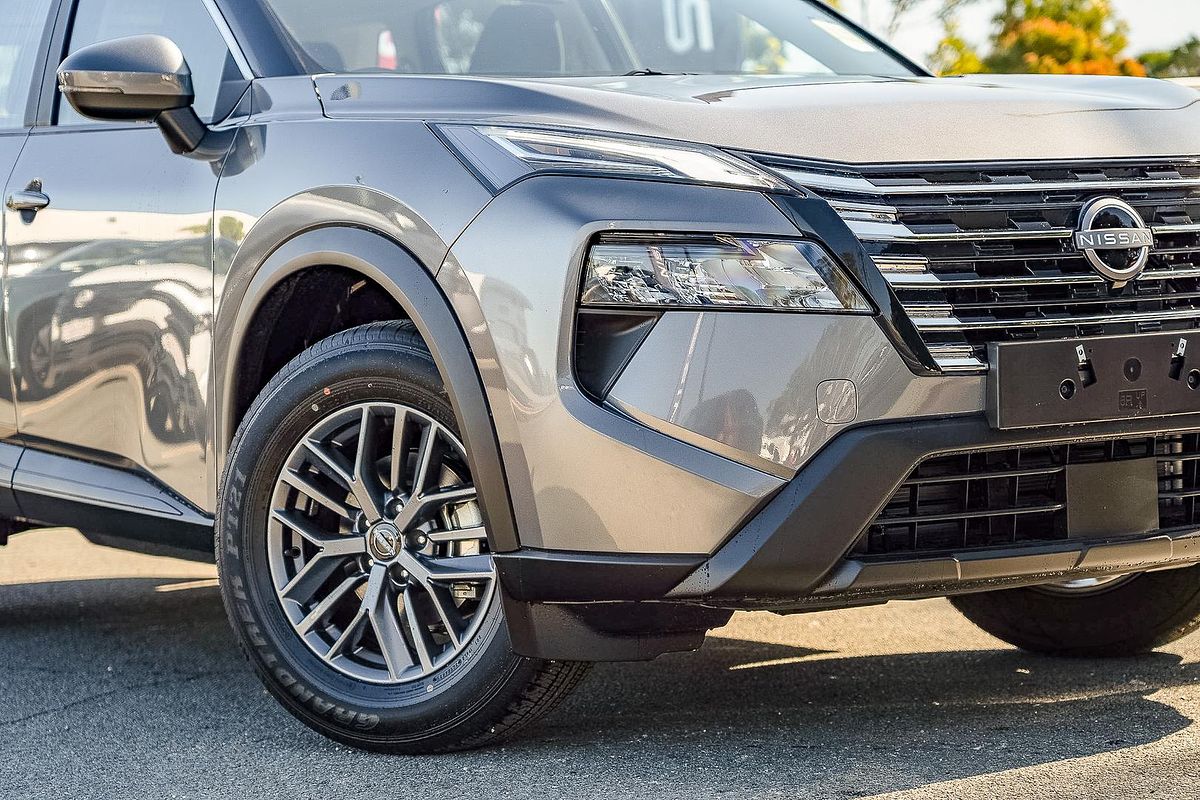 2025 Nissan X-TRAIL ST T33