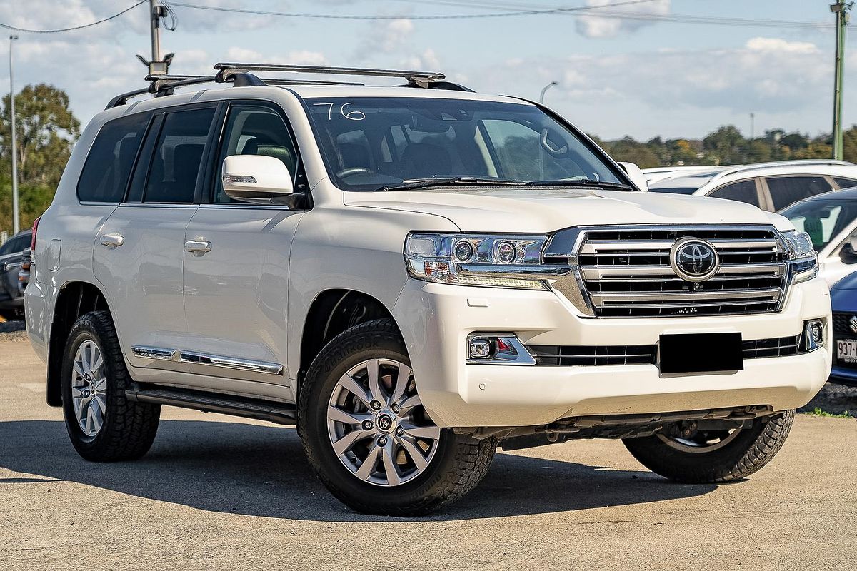 2017 Toyota Landcruiser Sahara VDJ200R