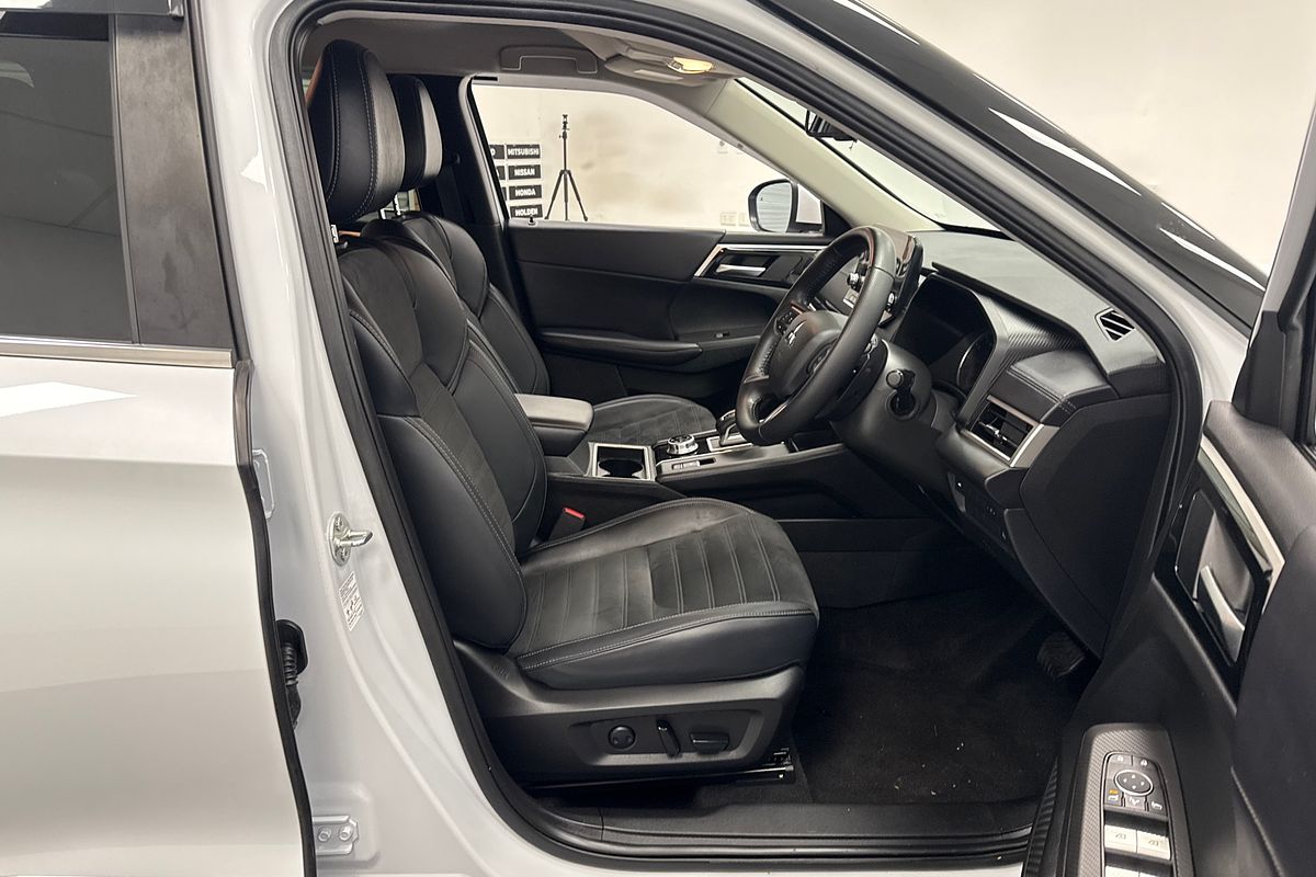 2023 Mitsubishi Outlander Aspire ZM