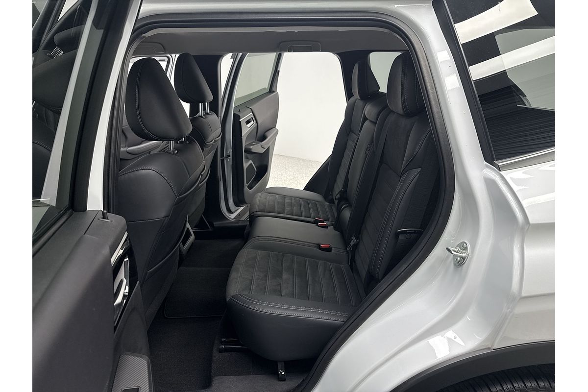 2023 Mitsubishi Outlander Aspire ZM