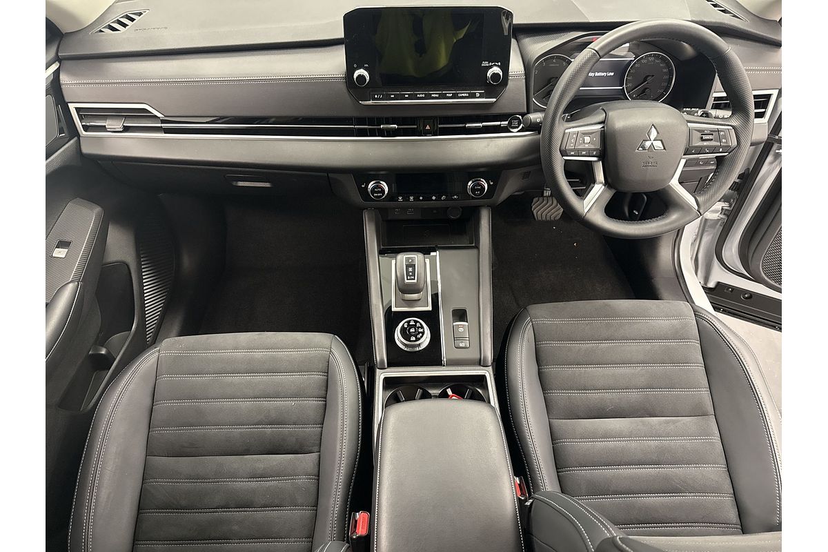 2023 Mitsubishi Outlander Aspire ZM