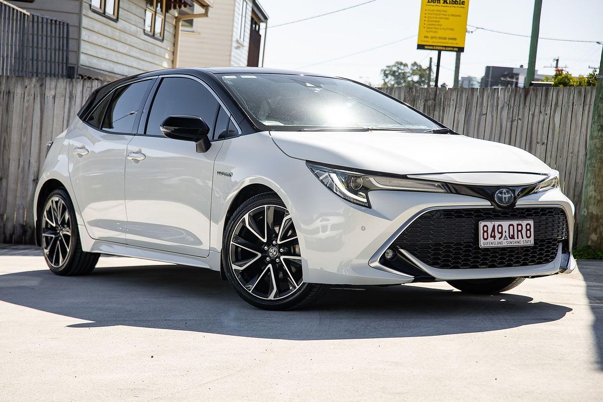2020 Toyota Corolla ZR Hybrid ZWE211R