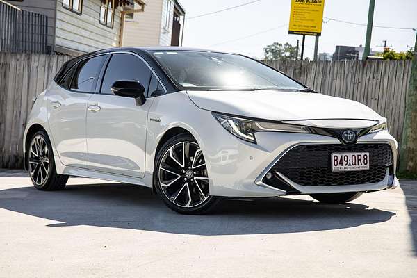 2020 Toyota Corolla ZR Hybrid ZWE211R