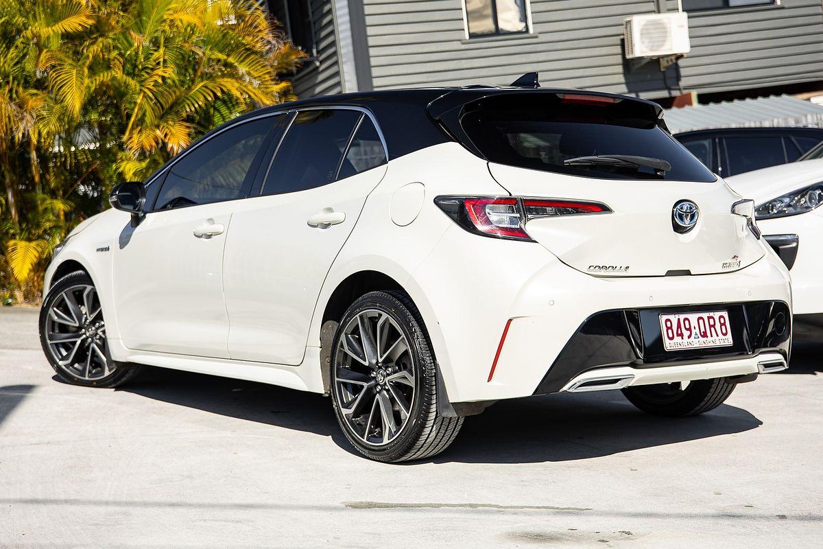 2020 Toyota Corolla ZR Hybrid ZWE211R