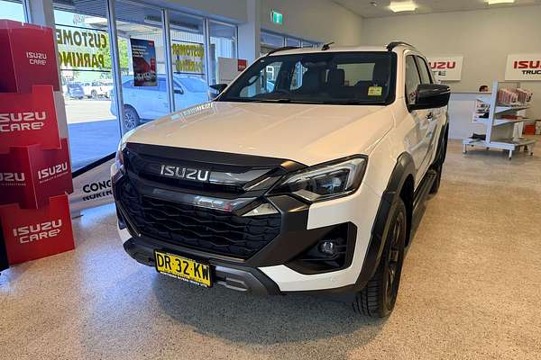 2025 Isuzu D-MAX X-TERRAIN 4X4