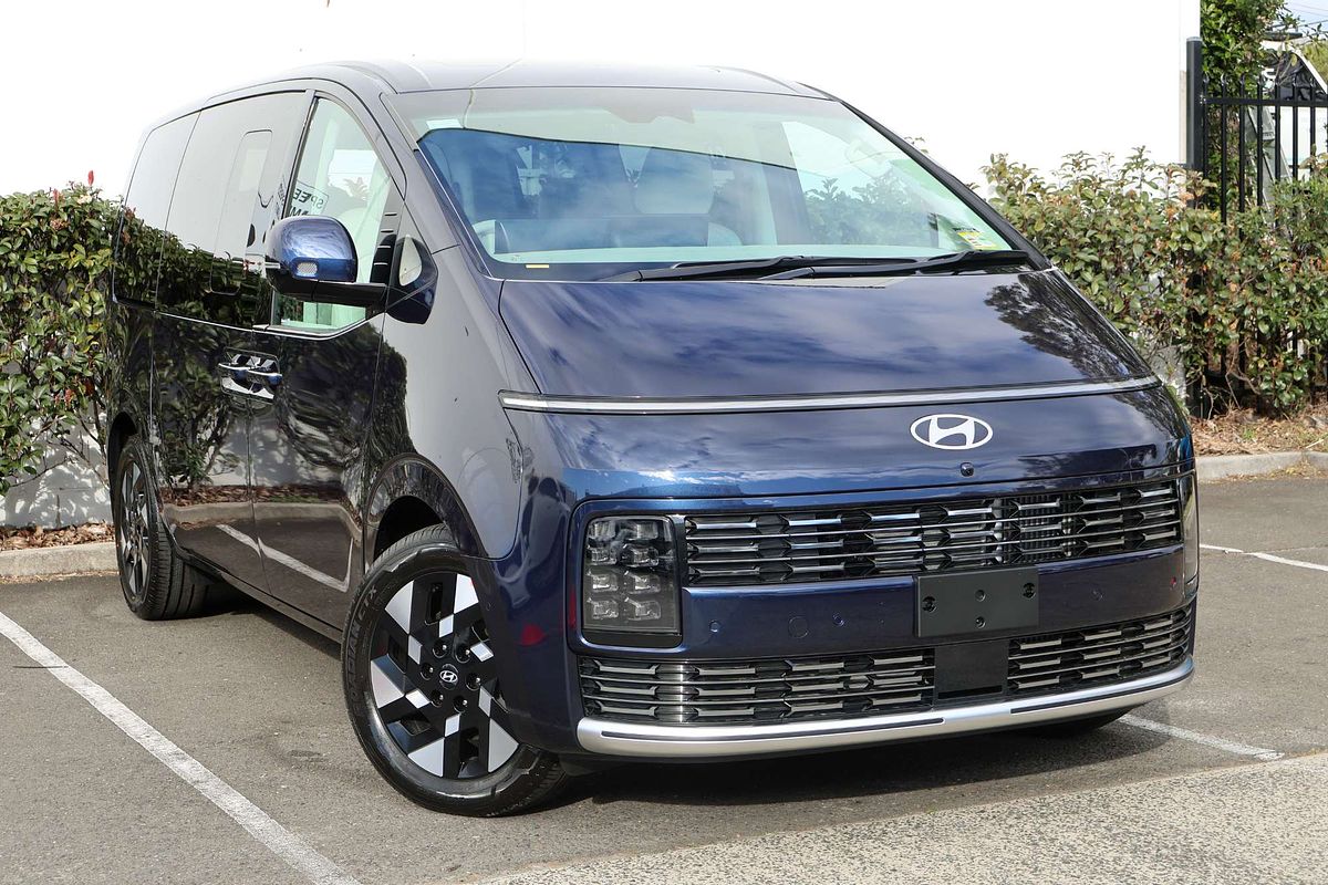 2026 Hyundai STARIA Lounge US4.V4