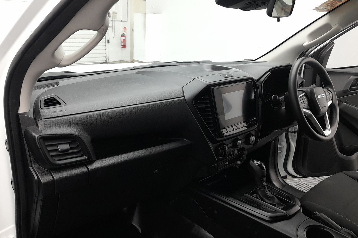 2023 Isuzu D-MAX SX 4X4