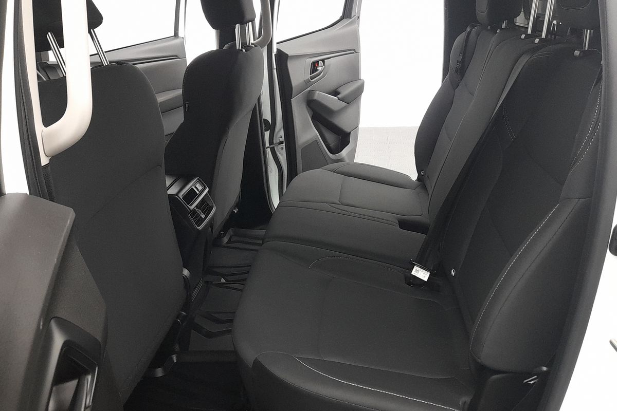 2023 Isuzu D-MAX SX 4X4