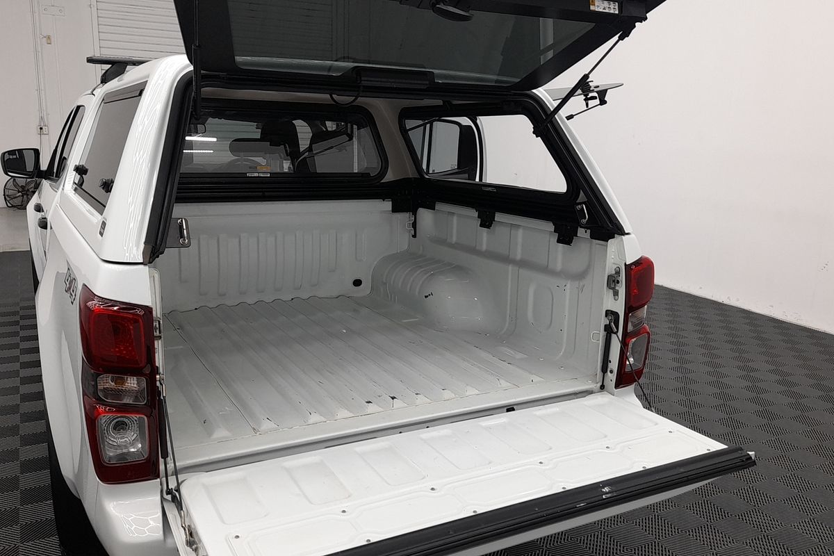 2023 Isuzu D-MAX SX 4X4