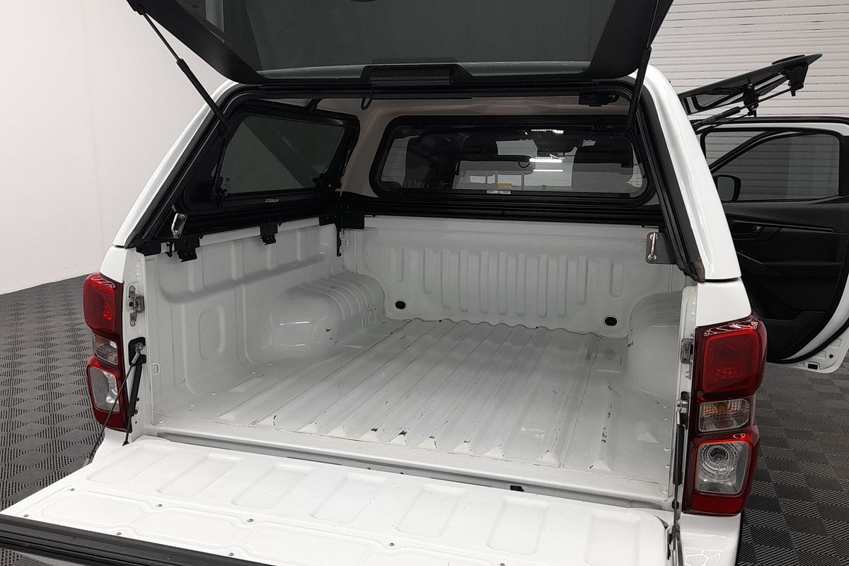 2023 Isuzu D-MAX SX 4X4