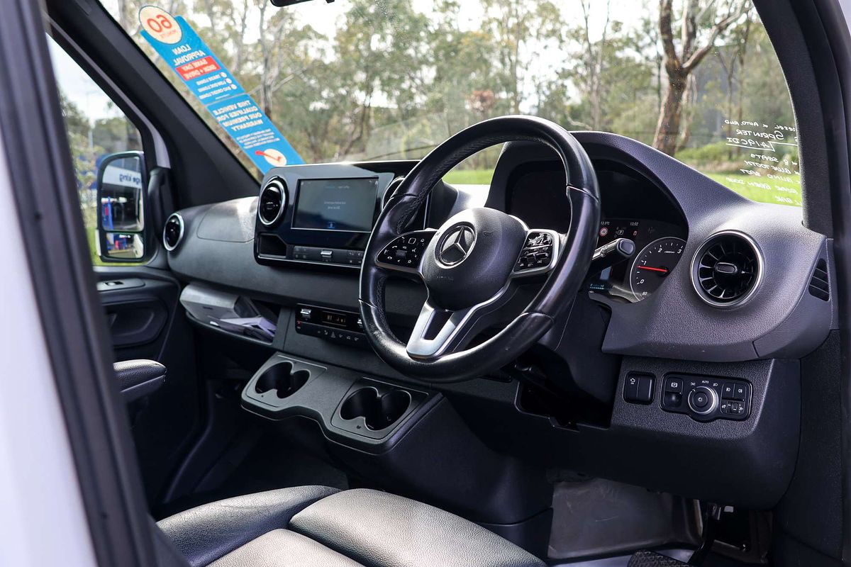 2021 Mercedes-Benz Sprinter 419CDI VS30 MWB Low Roof image 27