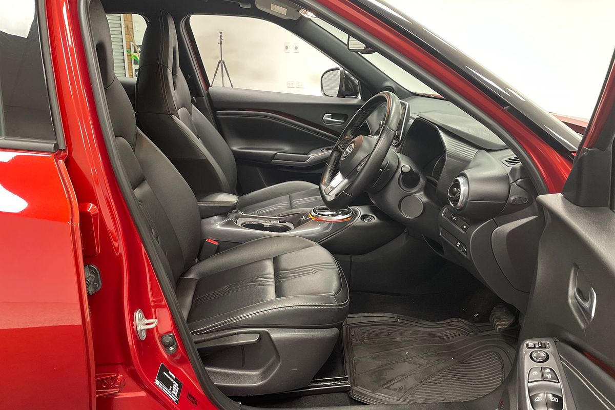 2023 Nissan JUKE ST-L F16