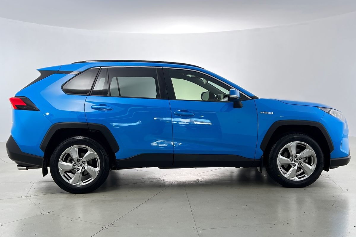 2021 Toyota RAV4 GXL AXAH52R