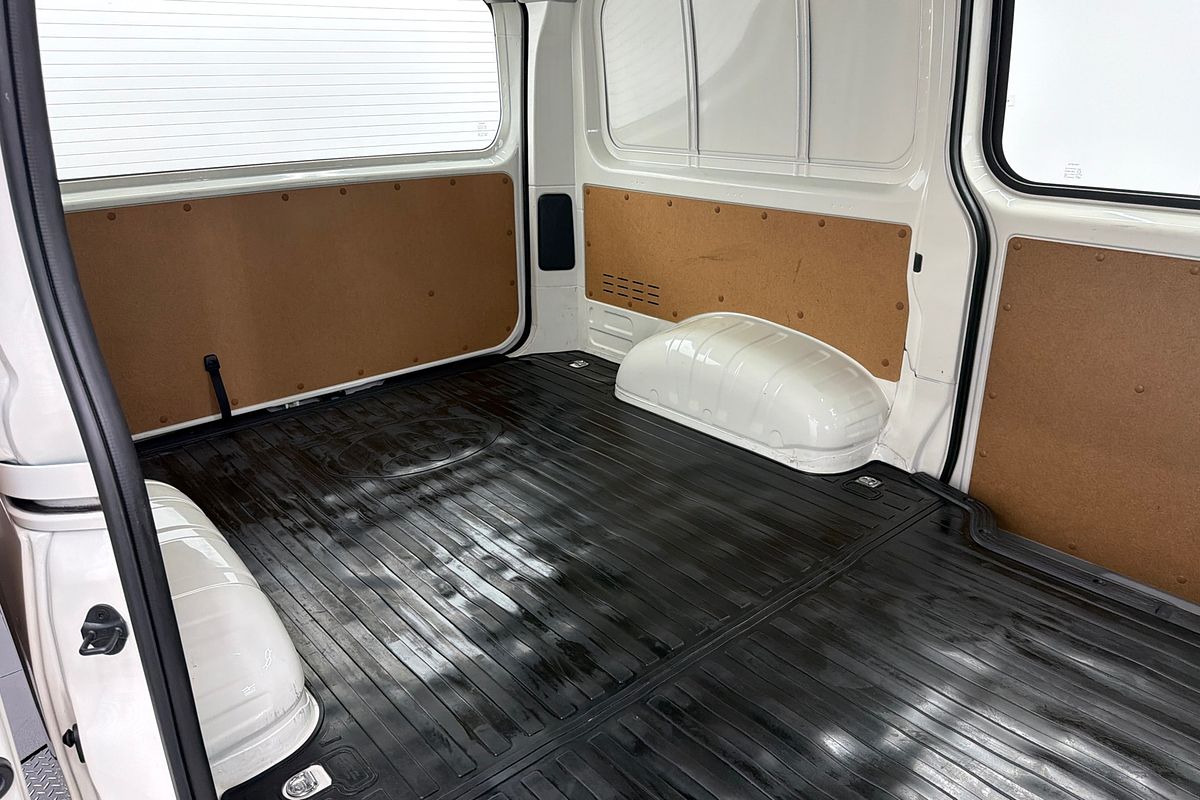 2024 Toyota Hiace GDH300R LWB