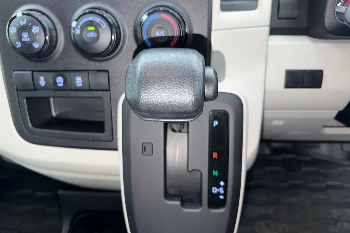 2024 Toyota Hiace GDH300R LWB