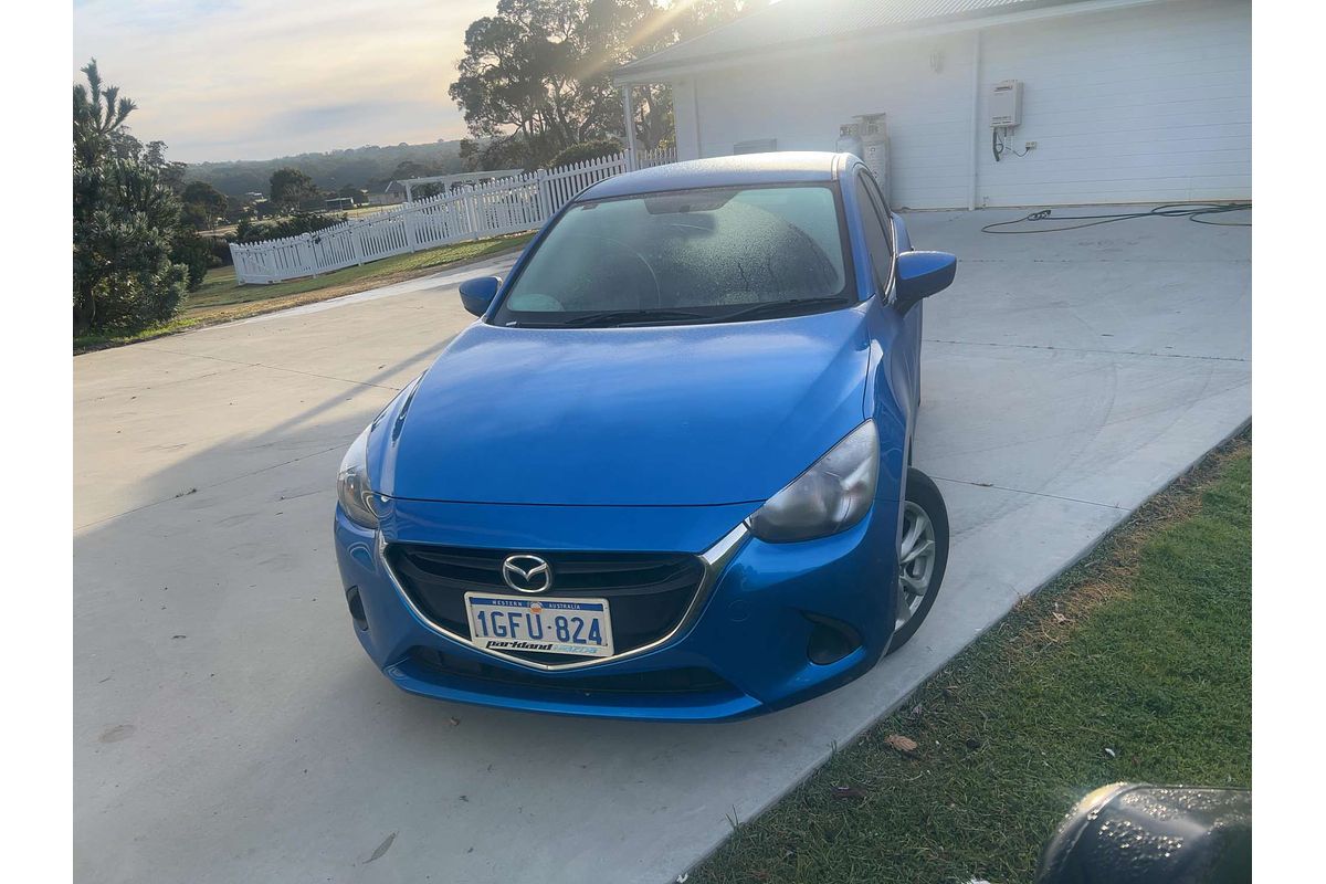 2017 Mazda 2 Maxx DL Series