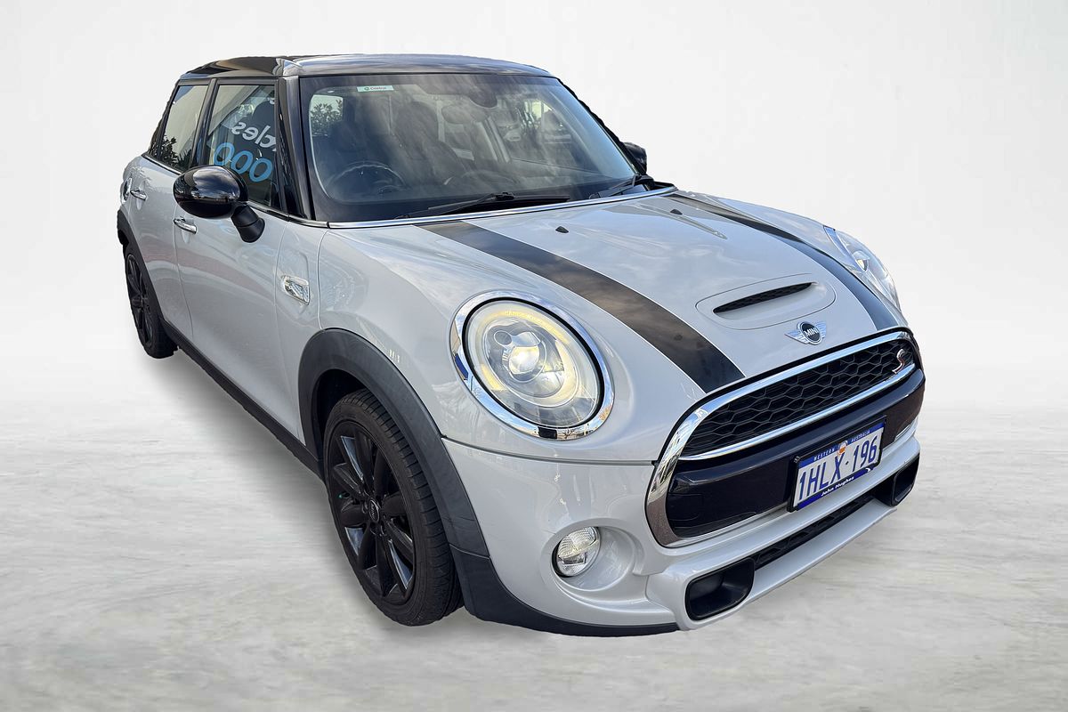 2015 MINI Hatch Cooper S F55