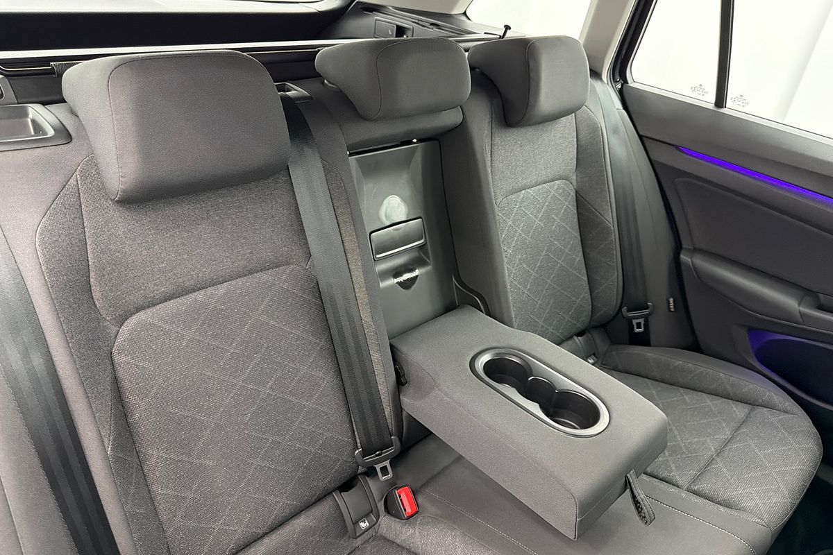 2022 Volkswagen Golf 110TSI Life 8