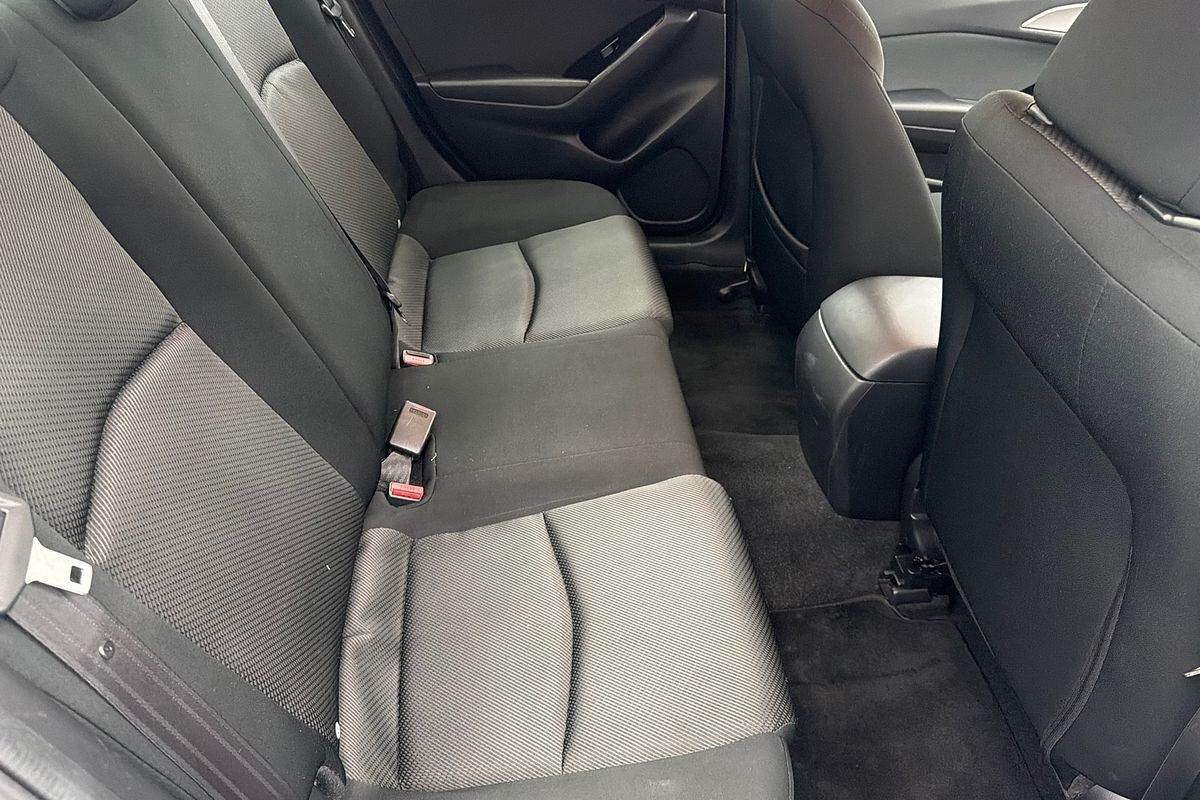 2018 Mazda 3 Neo Sport BN Series