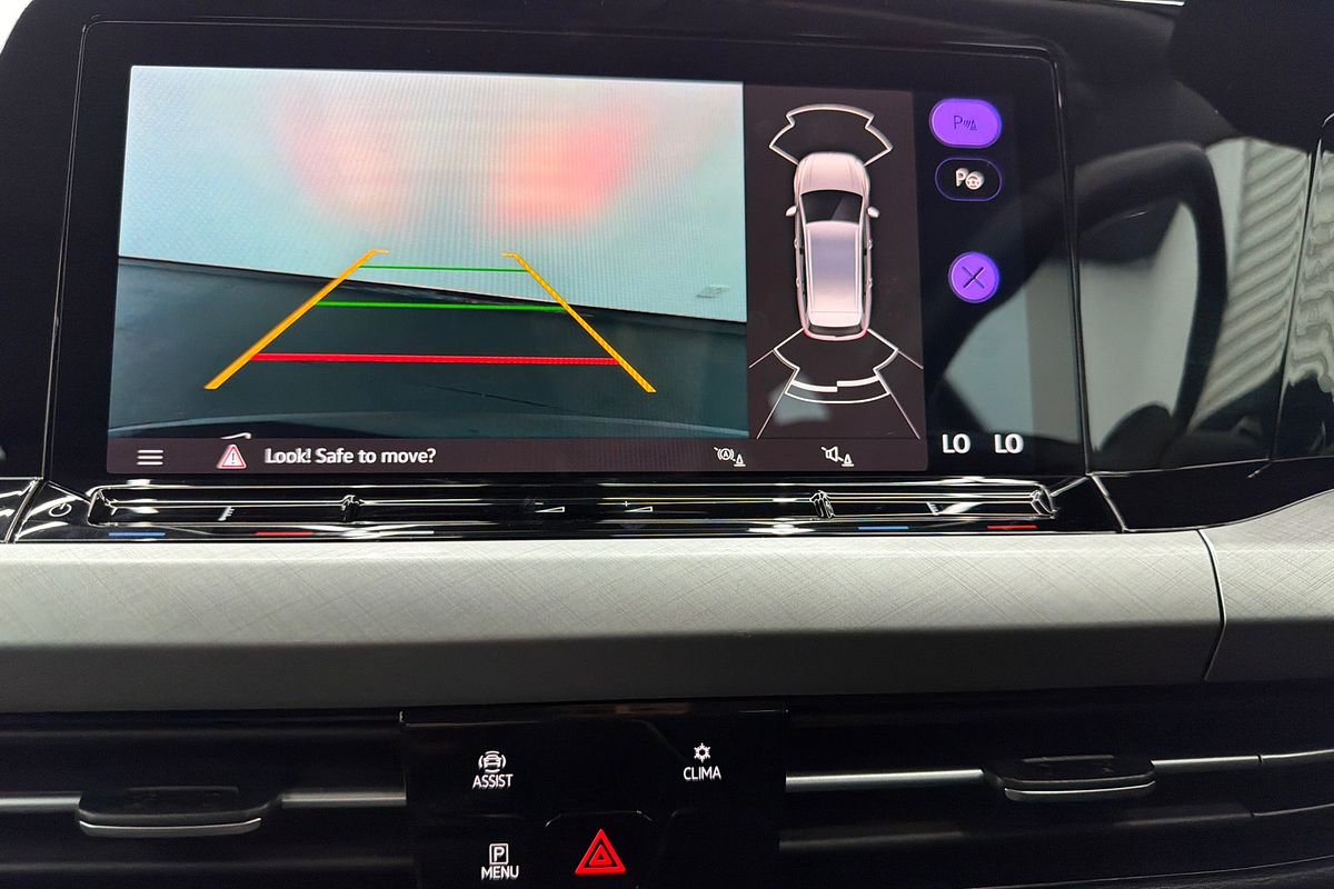 2022 Volkswagen Golf 110TSI Life 8