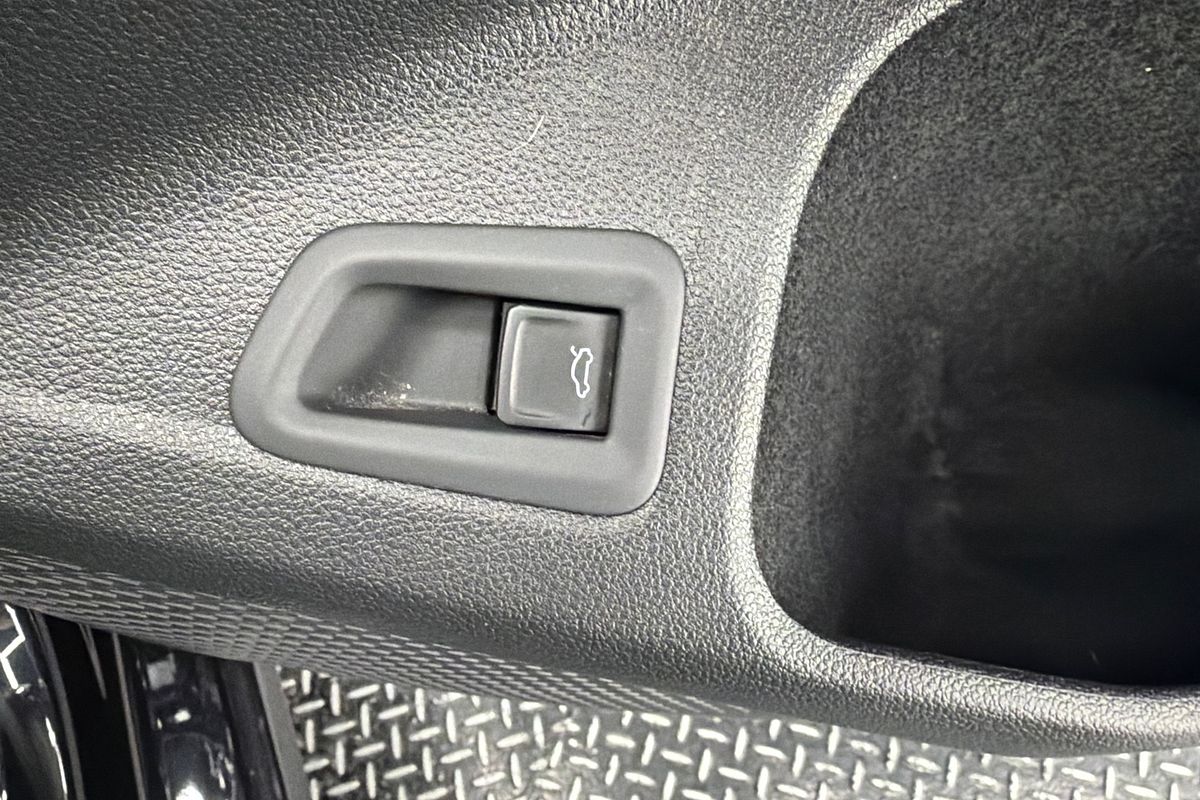 2022 Volkswagen Golf 110TSI Life 8