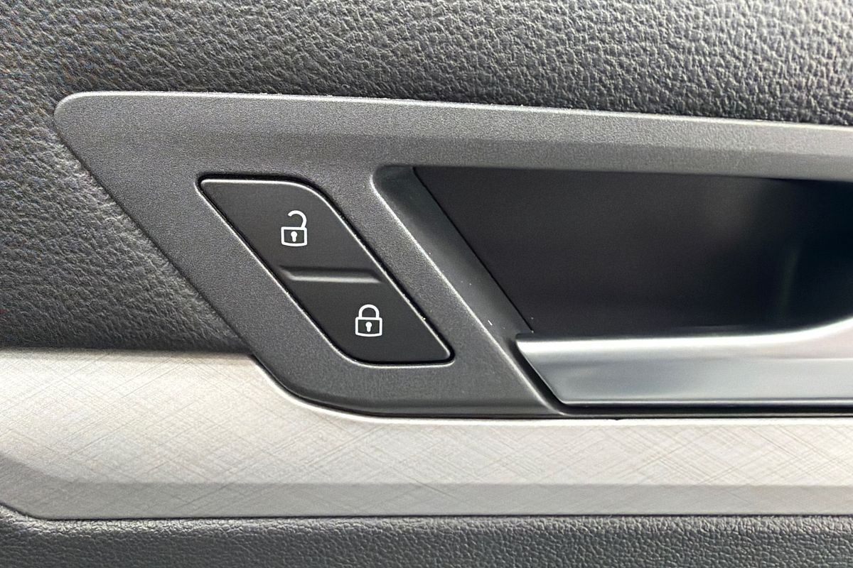 2022 Volkswagen Golf 110TSI Life 8