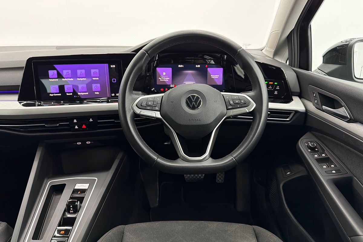 2022 Volkswagen Golf 110TSI Life 8