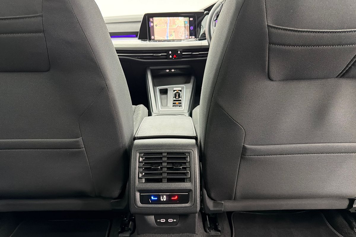 2022 Volkswagen Golf 110TSI Life 8