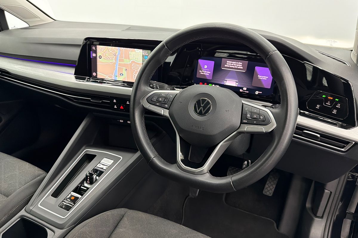 2022 Volkswagen Golf 110TSI Life 8