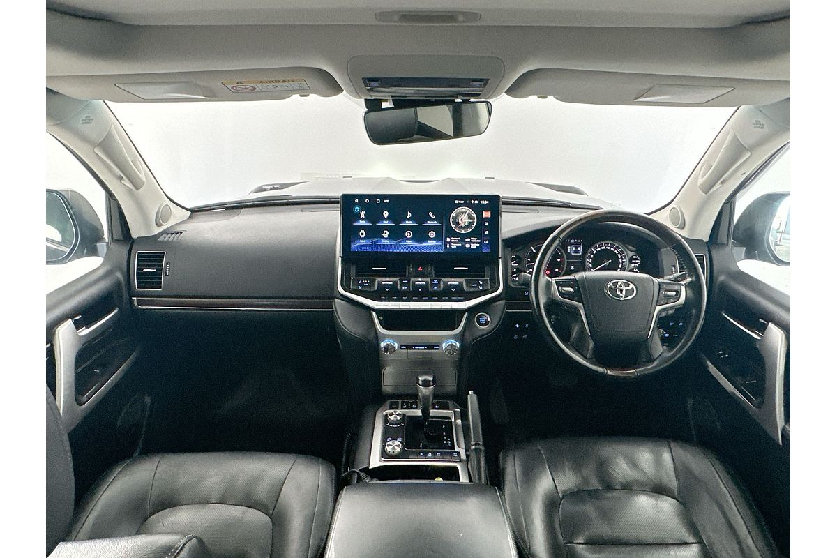 2020 Toyota Landcruiser Sahara VDJ200R