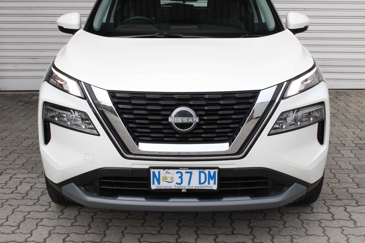 2025 Nissan X-TRAIL ST T33
