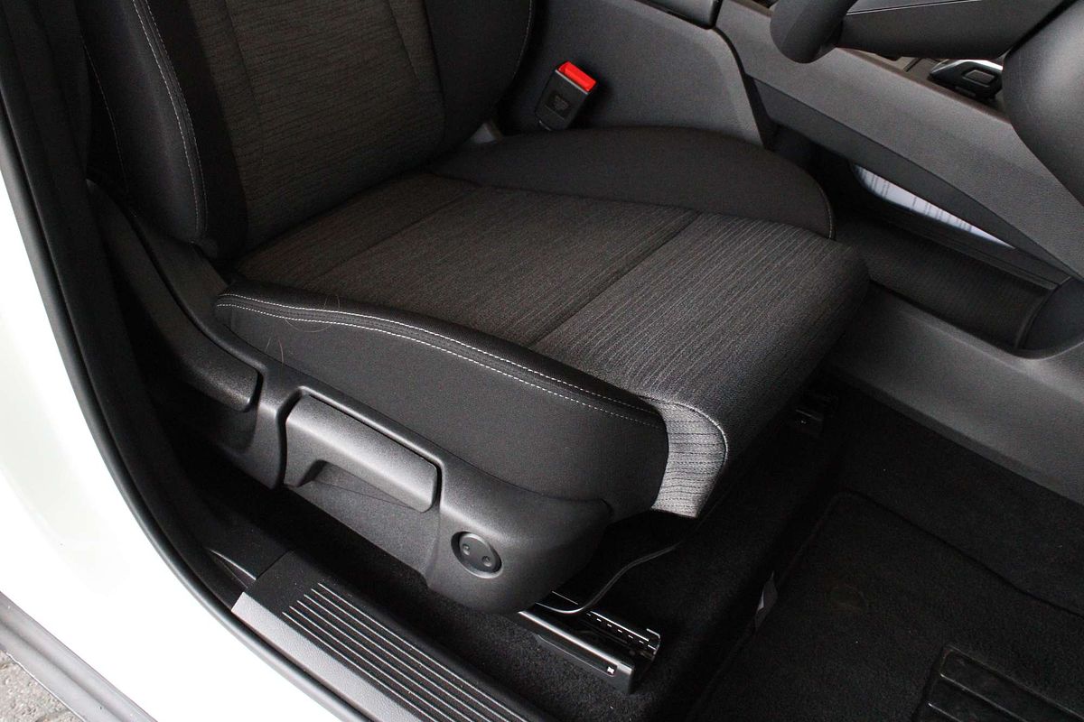 2025 Nissan X-TRAIL ST T33