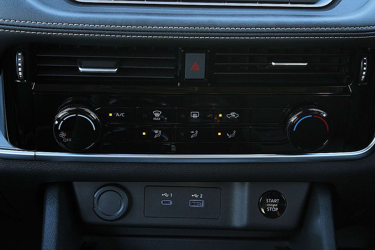 2025 Nissan X-TRAIL ST T33