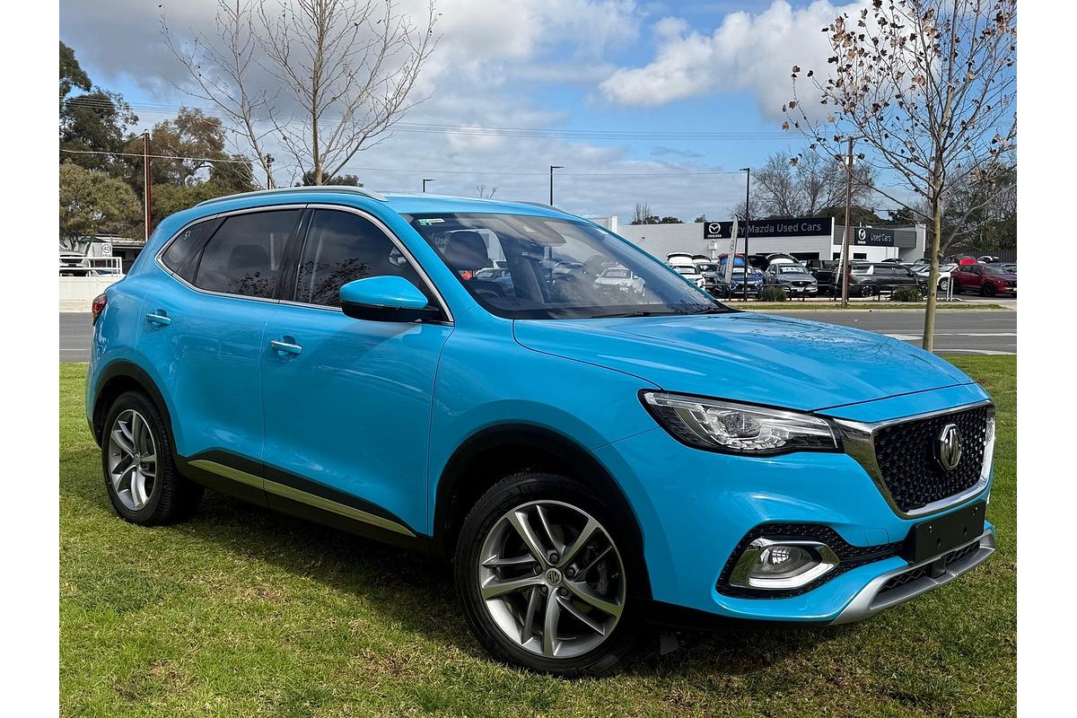 2022 MG HS Excite SAS23