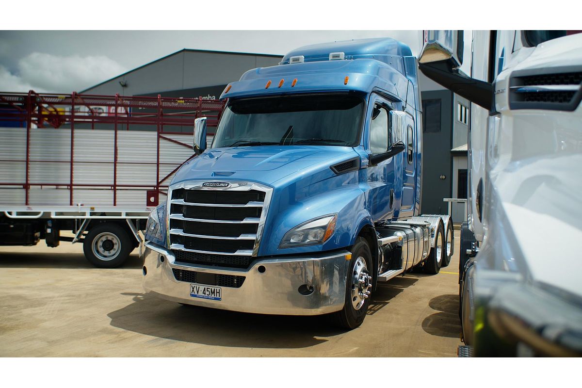 2026 Fuso Canter 615 image 16