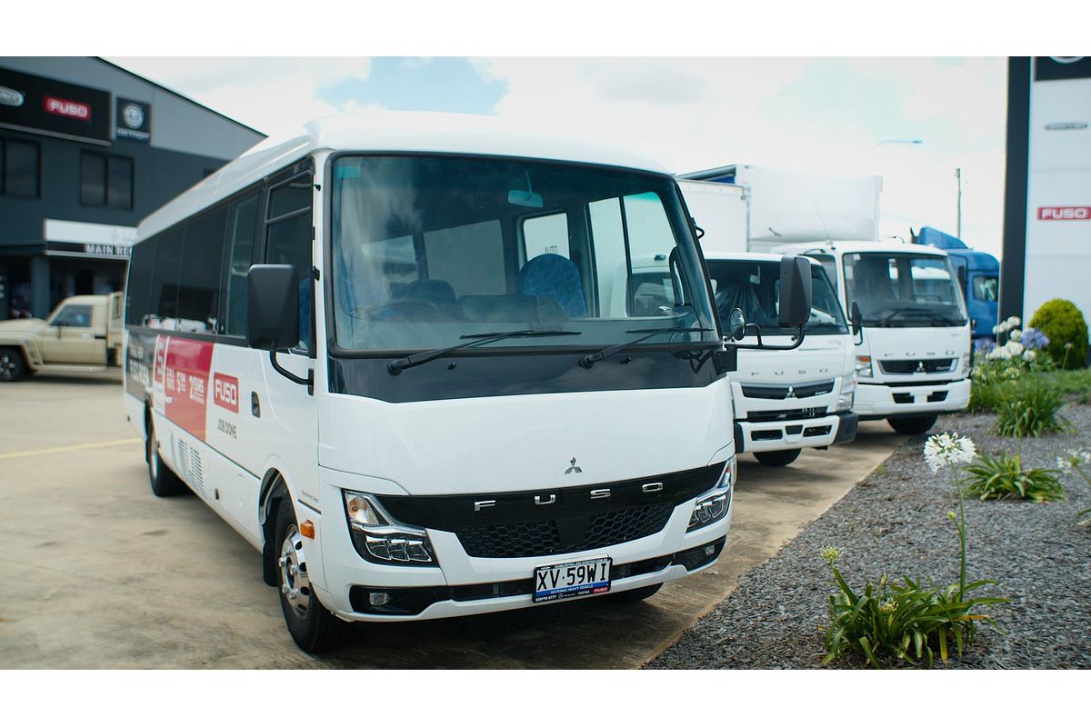 2026 Fuso Canter 615 image 17