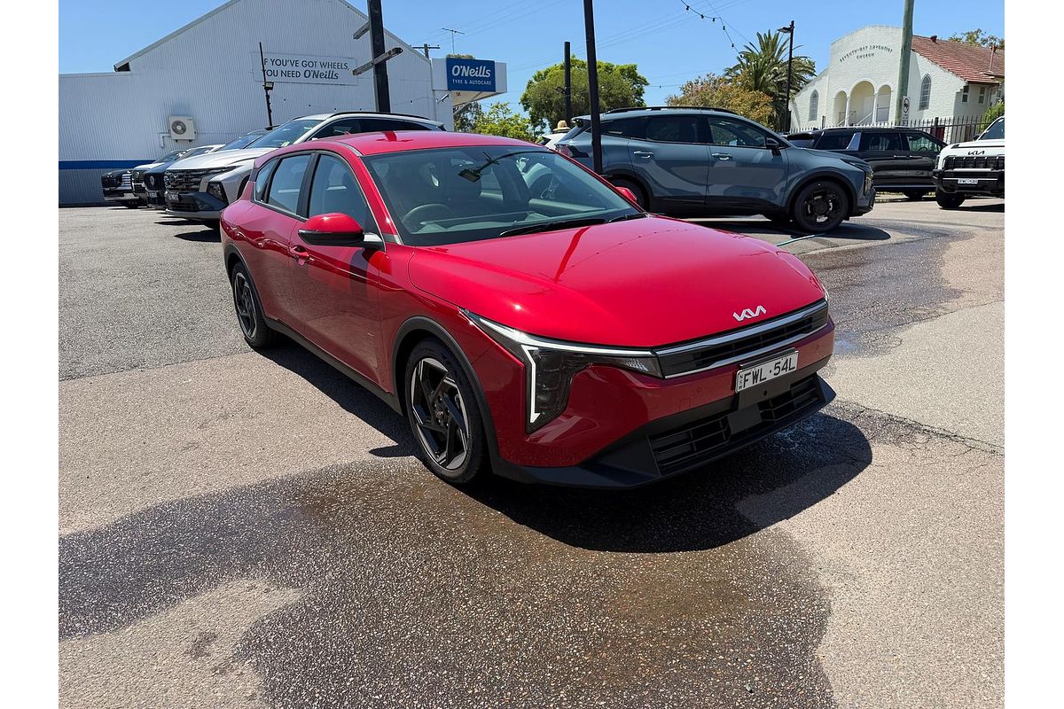 2025 Kia K4 Sport+ CL4m