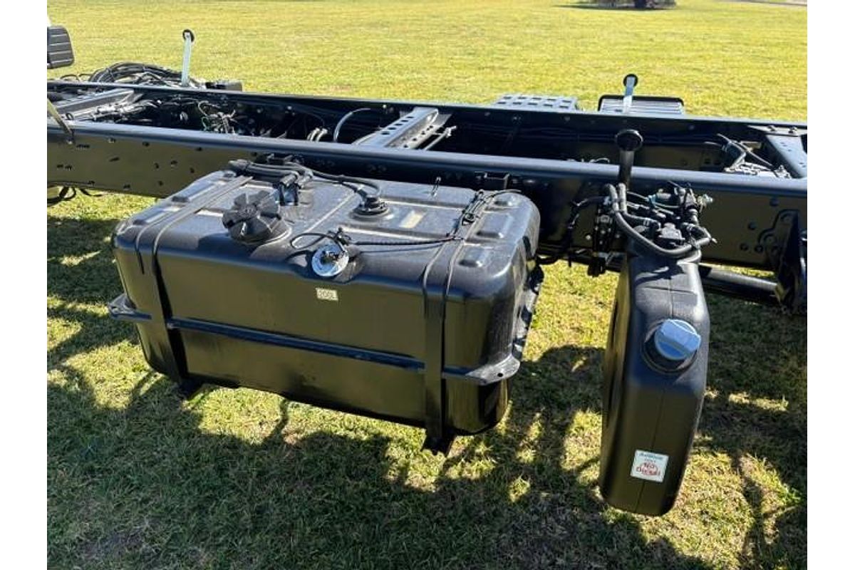 2026 Fuso Fighter 1124 image 9