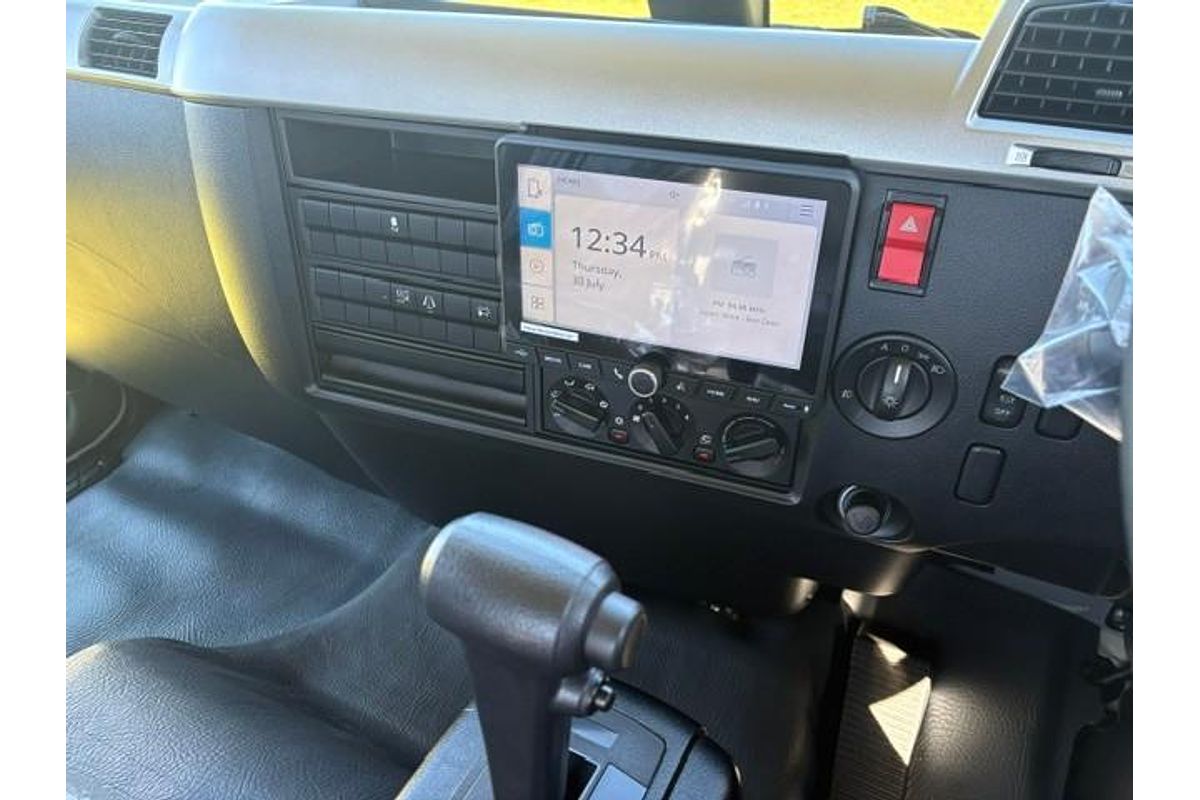 2026 Fuso Fighter 1124 image 13