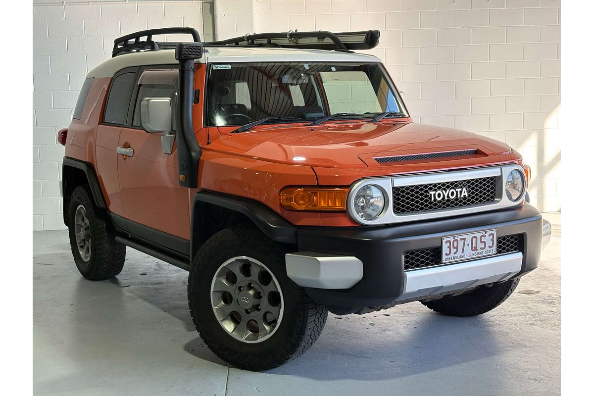 2013 Toyota FJ Cruiser GSJ15R