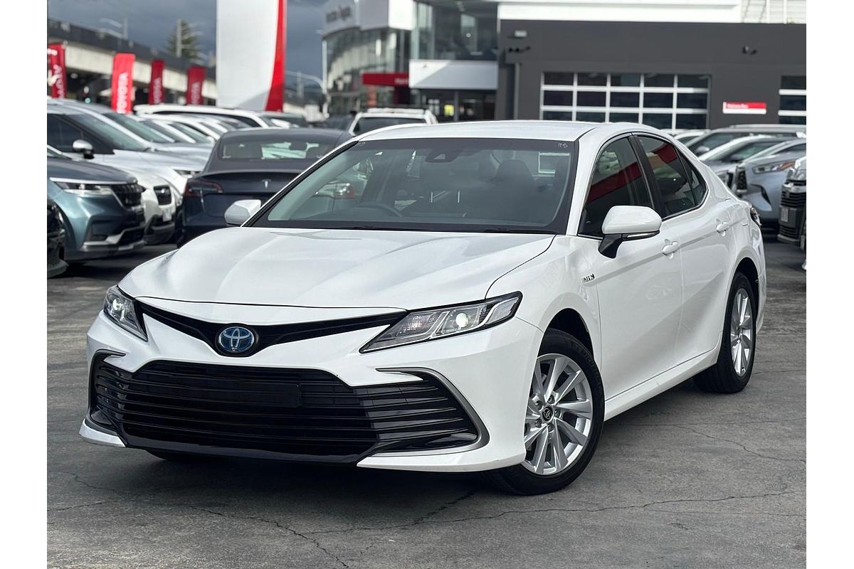 2024 Toyota Camry Ascent AXVH70R