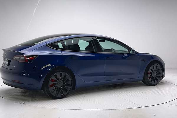 2022 Tesla Model 3 Performance thumb-7
