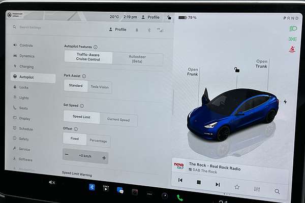 2022 Tesla Model 3 Performance thumb-16