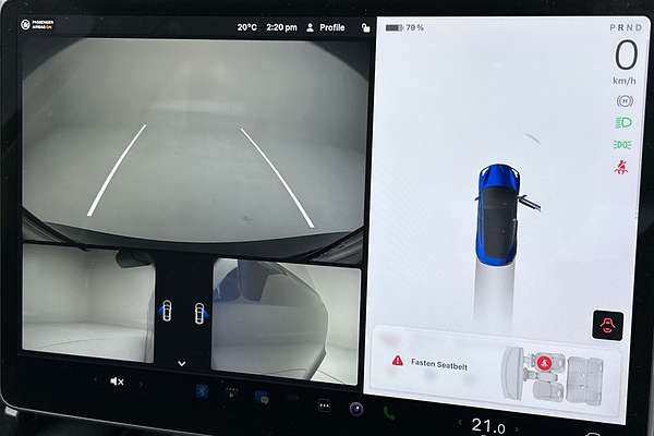 2022 Tesla Model 3 Performance thumb-18
