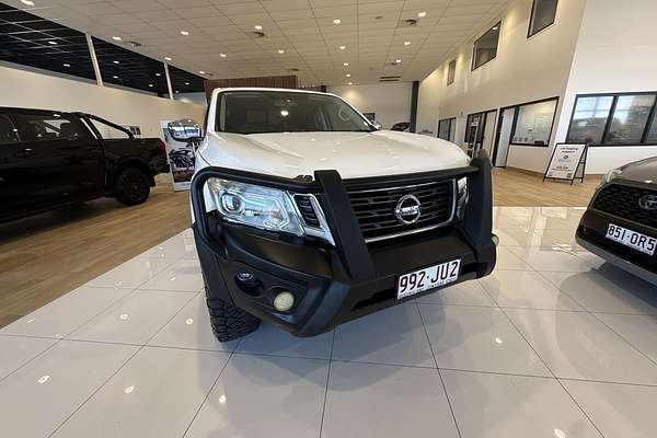 2017 Nissan Navara ST D23 Series 2 4X4 thumb-1