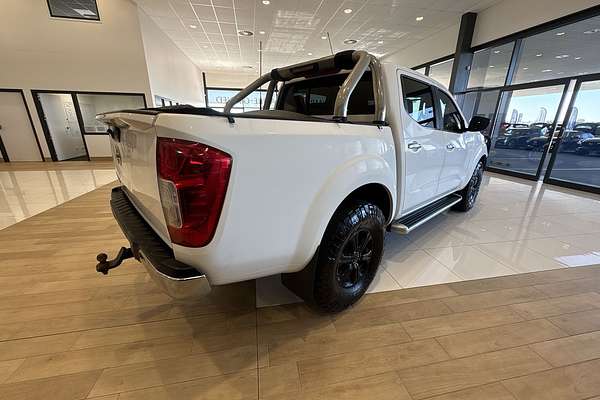 2017 Nissan Navara ST D23 Series 2 4X4 thumb-7