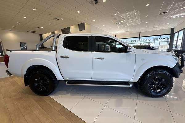 2017 Nissan Navara ST D23 Series 2 4X4 thumb-9