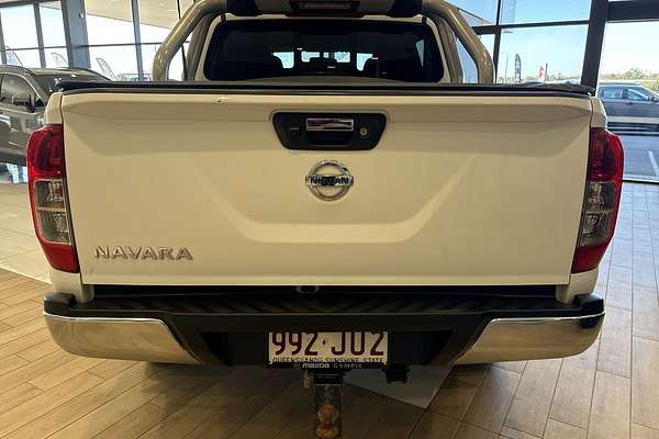 2017 Nissan Navara ST D23 Series 2 4X4 thumb-10