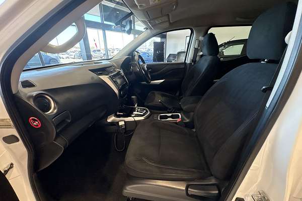2017 Nissan Navara ST D23 Series 2 4X4 thumb-30